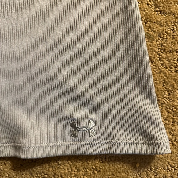 Light grey under armour tank top - Picture 4 of 5